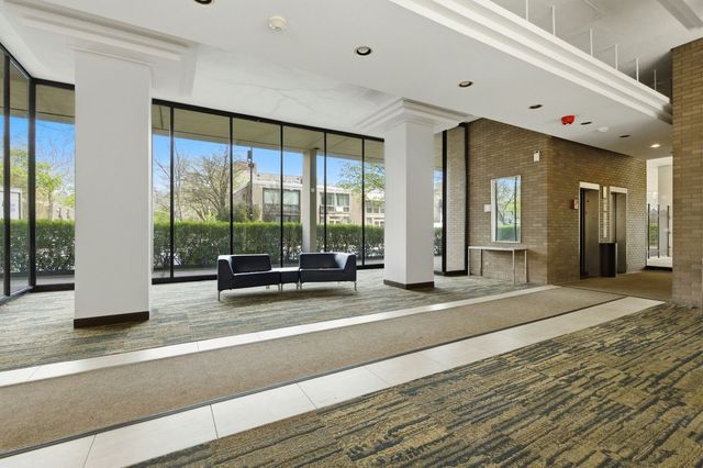 1451 E 55th Street 417N, Chicago, IL 60615