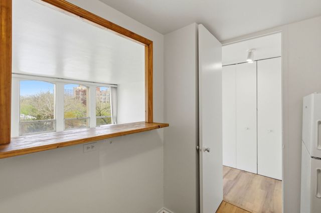 1451 E 55th Street 417N, Chicago, IL 60615