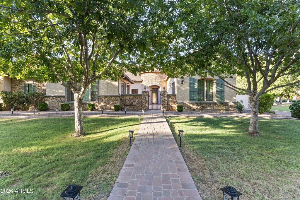 24129 S 201ST Place, Queen Creek, AZ 85142