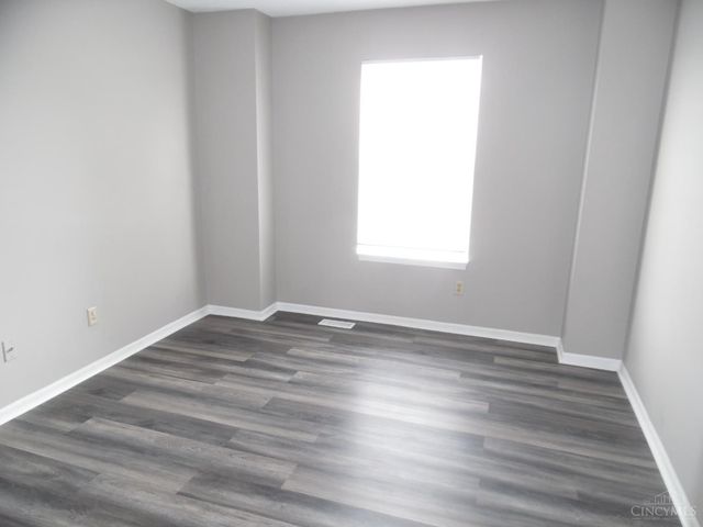 624 Meadow Brook Place, Trenton, OH 45067