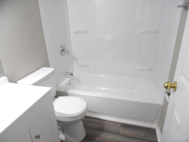 624 Meadow Brook Place, Trenton, OH 45067