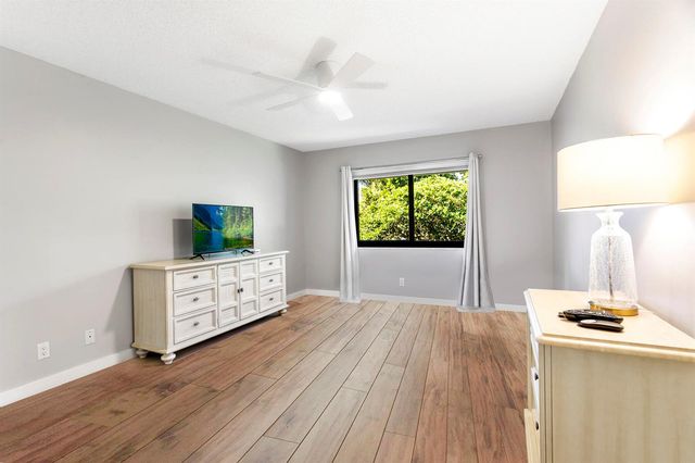 17137 Waterbend Drive 201, Jupiter, FL 33477