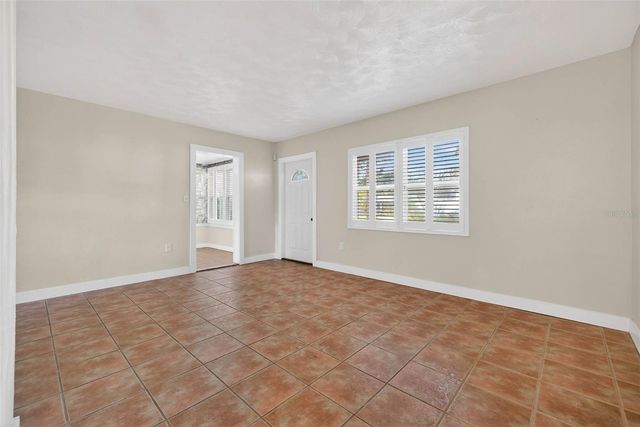 3616 S OMAR AVENUE, Tampa, FL 33629