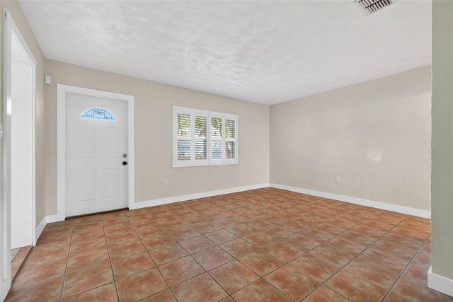 3616 S OMAR AVENUE, Tampa, FL 33629