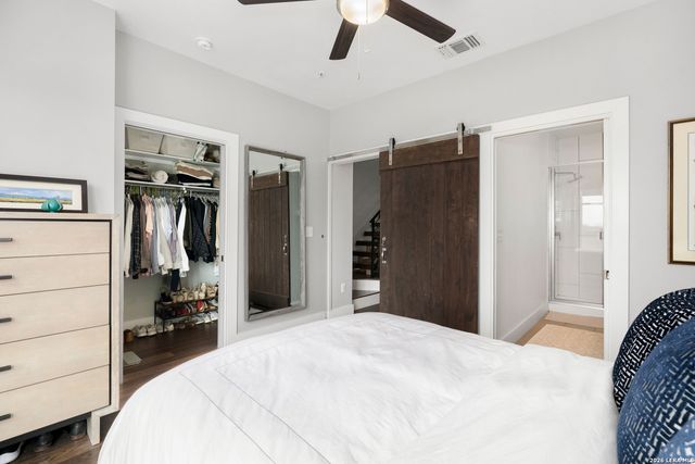 902 E Josephine, San Antonio, TX 78208