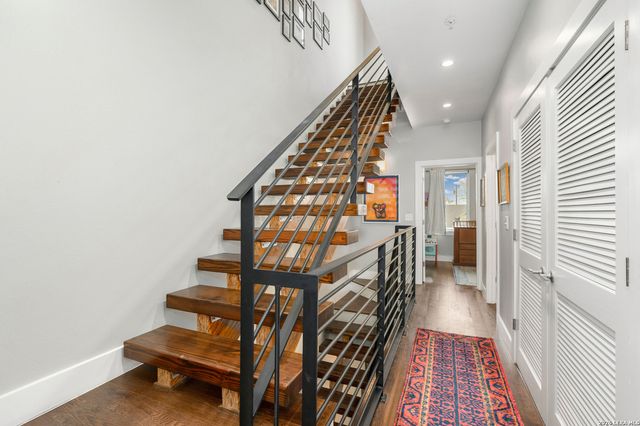 902 E Josephine, San Antonio, TX 78208