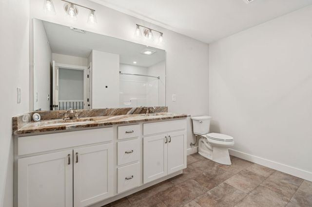34 Ponemah Hill Rd Unit 2, Milford, NH 03055