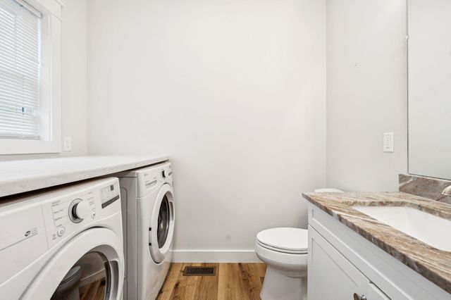 34 Ponemah Hill Rd Unit 2, Milford, NH 03055