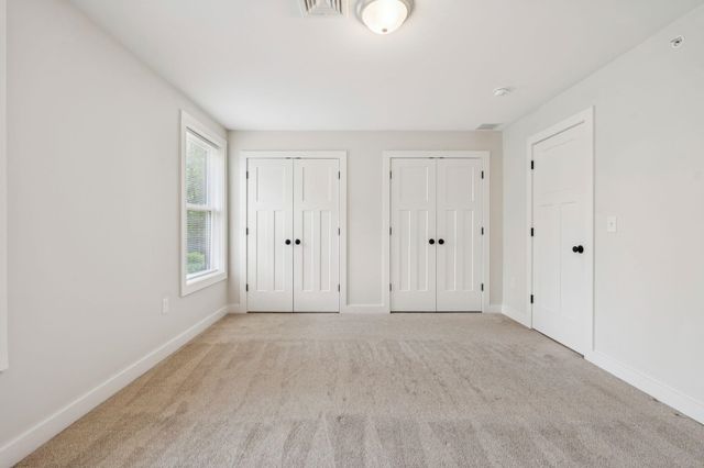 34 Ponemah Hill Rd Unit 2, Milford, NH 03055