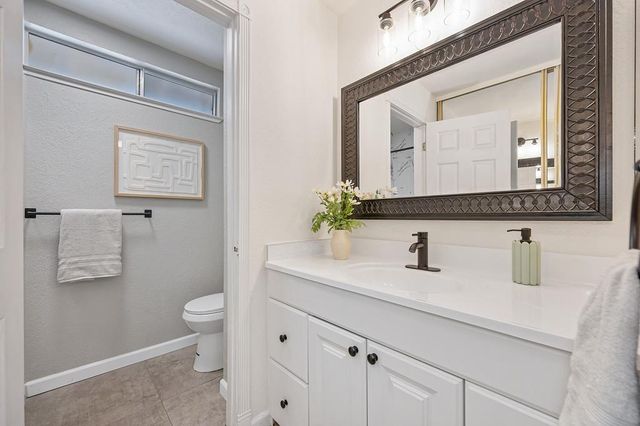 4165 Westporter Dr, Sacramento, CA 95826