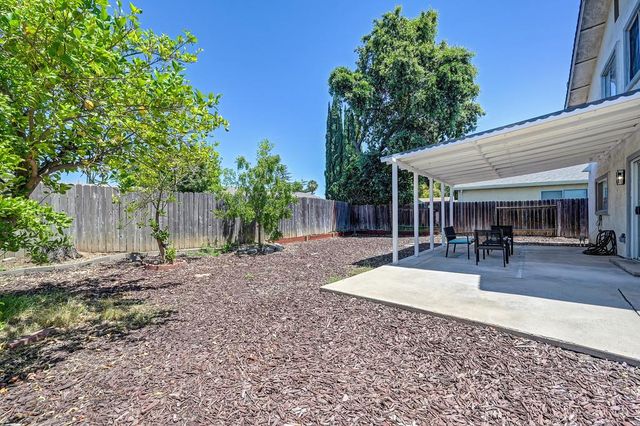 4165 Westporter Dr, Sacramento, CA 95826