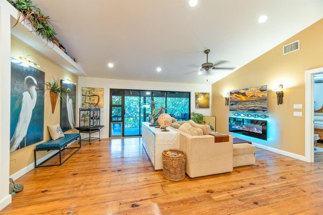 304 SW Indian Groves Drive, Stuart, FL 34994