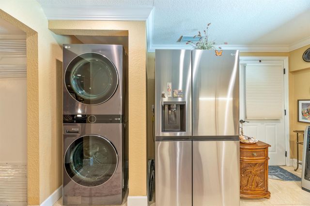 304 SW Indian Groves Drive, Stuart, FL 34994