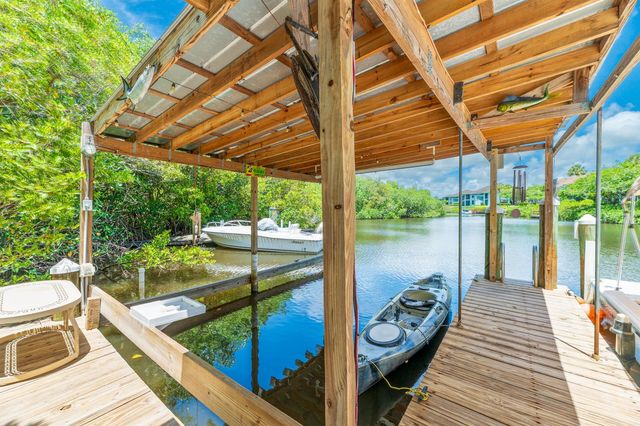 304 SW Indian Groves Drive, Stuart, FL 34994