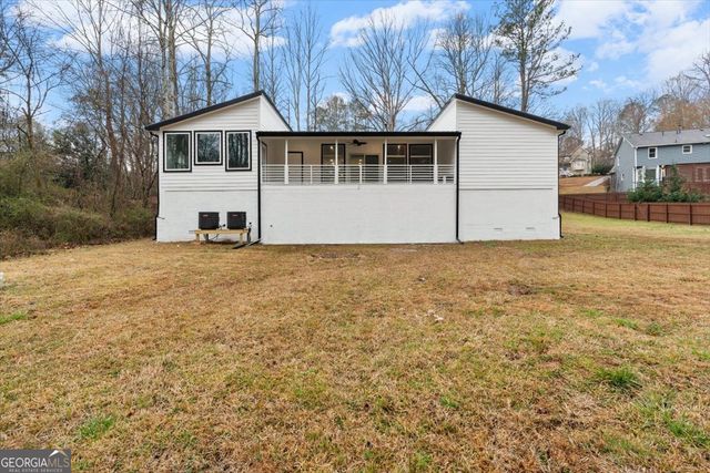 140 Indian Lake Drive, Hiram, GA 30141