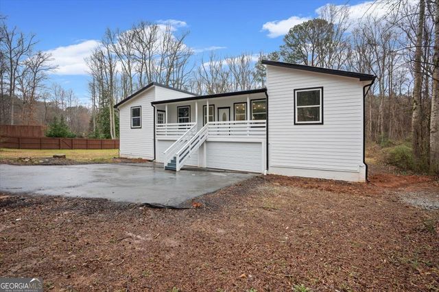 140 Indian Lake Drive, Hiram, GA 30141