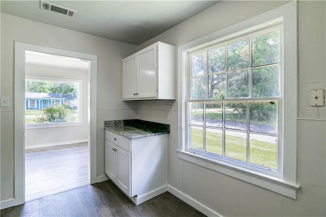2901 Club House Road, Mobile, AL 36605