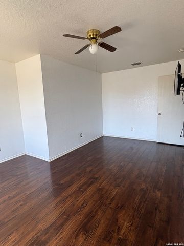 4711 Appaloosa Run, San Antonio, TX 78244
