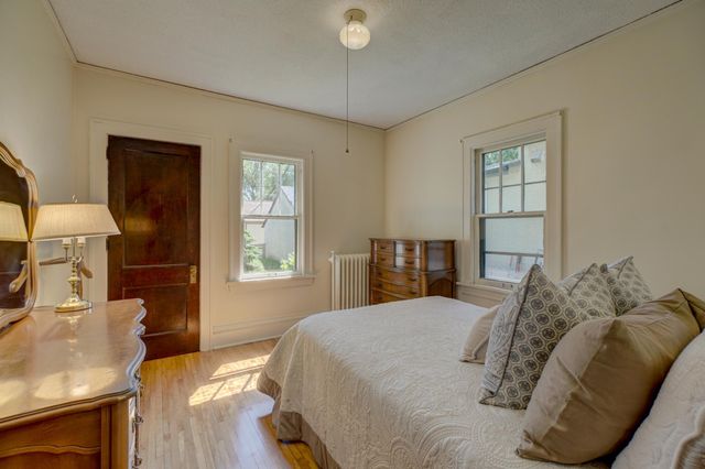 3301 47th Avenue S, Minneapolis, MN 55406