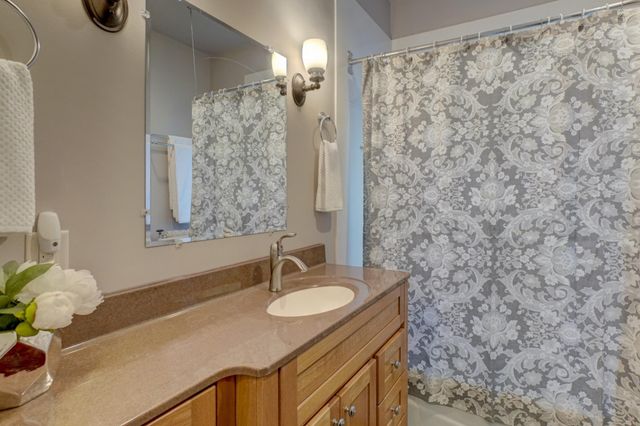 3301 47th Avenue S, Minneapolis, MN 55406