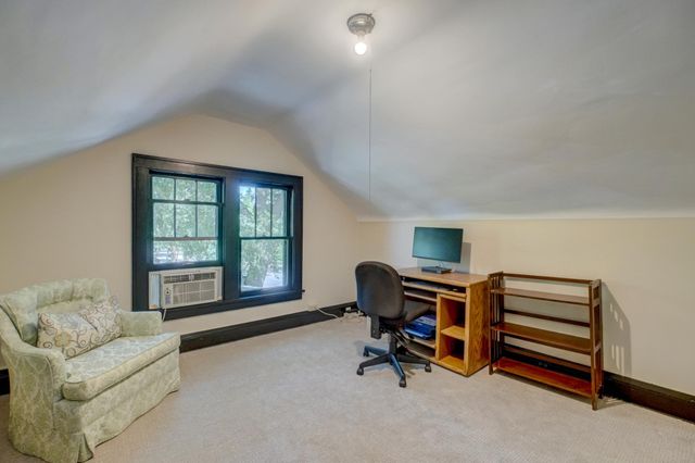 3301 47th Avenue S, Minneapolis, MN 55406