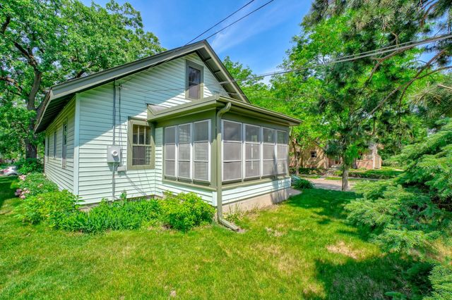 3301 47th Avenue S, Minneapolis, MN 55406