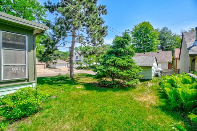 3301 47th Avenue S, Minneapolis, MN 55406