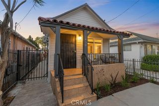 1450 W 35th Place, Los Angeles, CA 90018