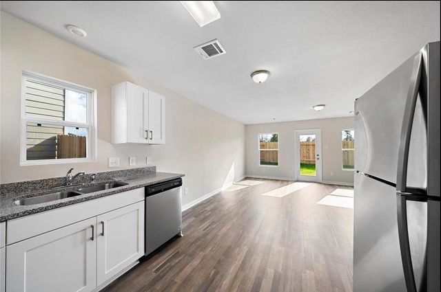 149 Ivy, Livingston, TX 77351