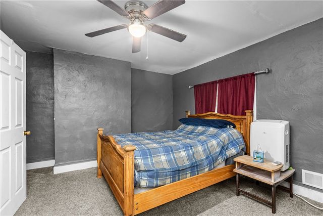 920 Wymore St, Elliott, PA 15220