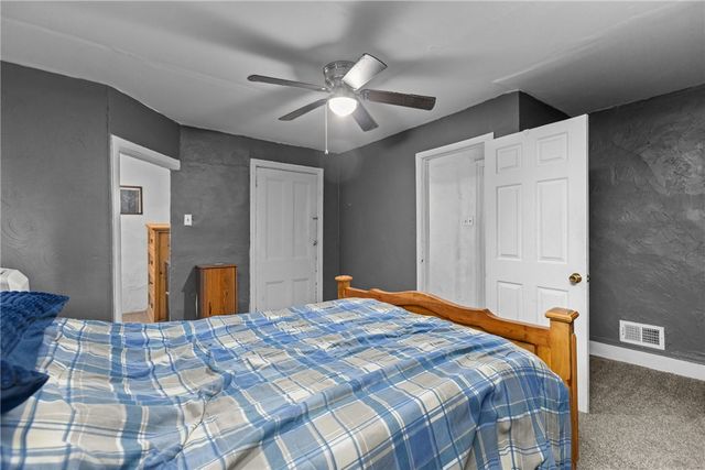 920 Wymore St, Elliott, PA 15220