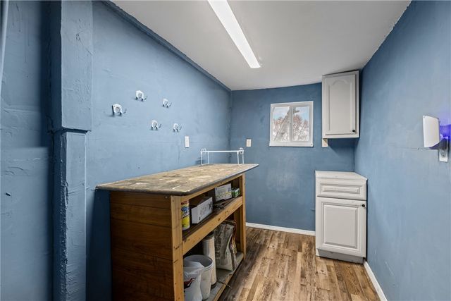 920 Wymore St, Elliott, PA 15220