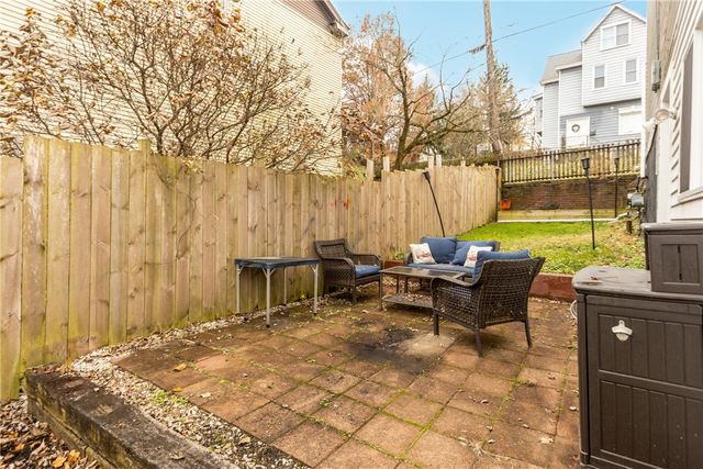 920 Wymore St, Elliott, PA 15220