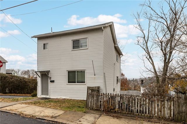 920 Wymore St, Elliott, PA 15220