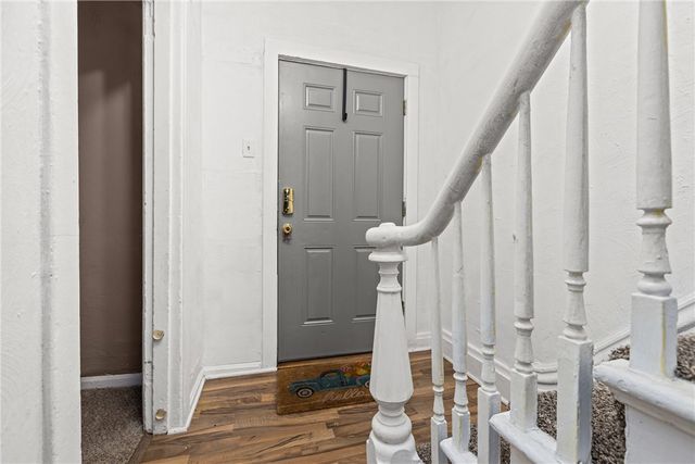 920 Wymore St, Elliott, PA 15220