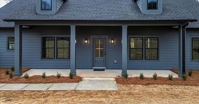 114 Henson Drive, Monroe, GA 30655