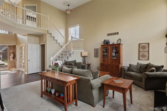 14109 Berryknoll Drive, Utica, MI 48315