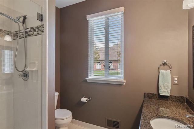 14109 Berryknoll Drive, Utica, MI 48315