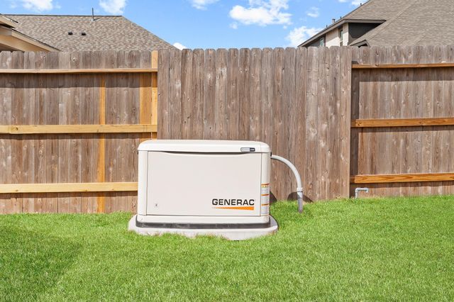 315 Eileen Drive, Rosenberg, TX 77471