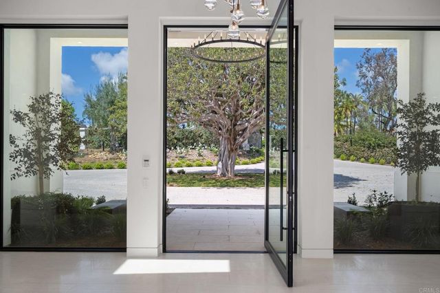 6497 99 Calle Del Alcazar, Rancho Santa Fe, CA 92067