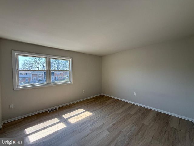 911 ANVIL RD, Fredericksburg, VA 22405