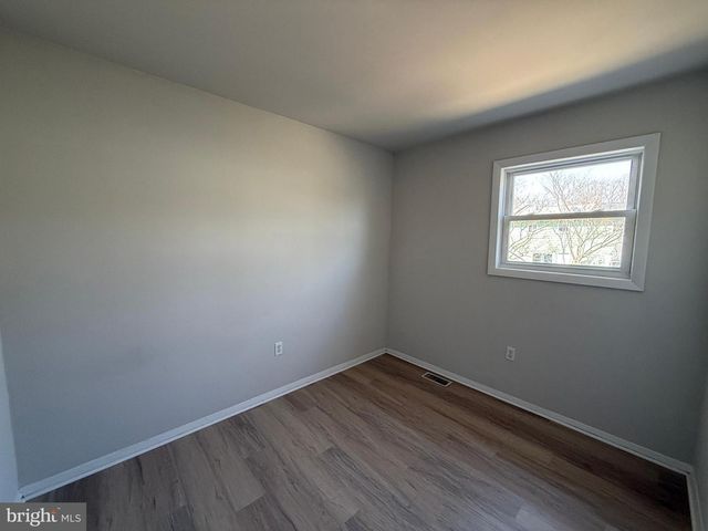 911 ANVIL RD, Fredericksburg, VA 22405