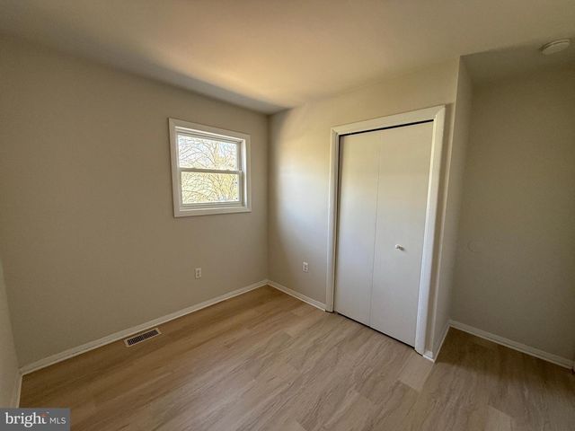 911 ANVIL RD, Fredericksburg, VA 22405