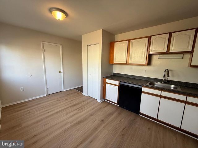 911 ANVIL RD, Fredericksburg, VA 22405