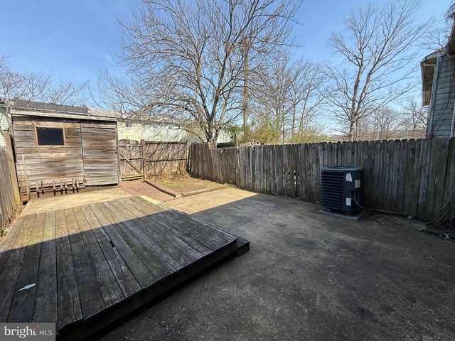 911 ANVIL RD, Fredericksburg, VA 22405