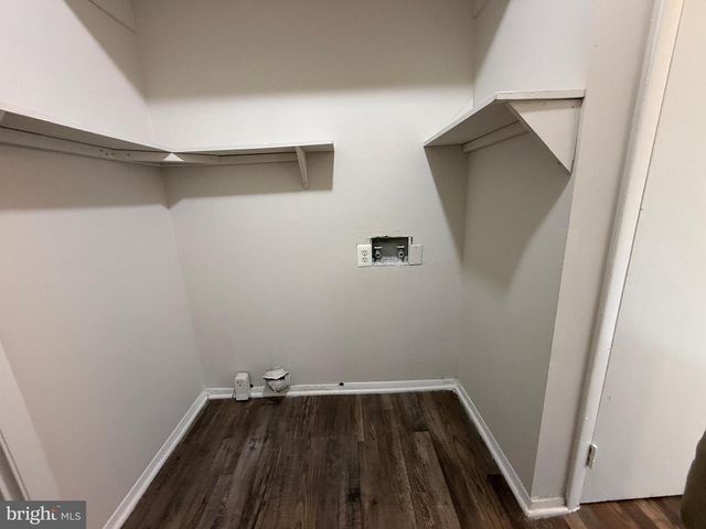 911 ANVIL RD, Fredericksburg, VA 22405