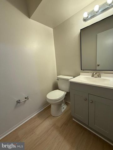 911 ANVIL RD, Fredericksburg, VA 22405