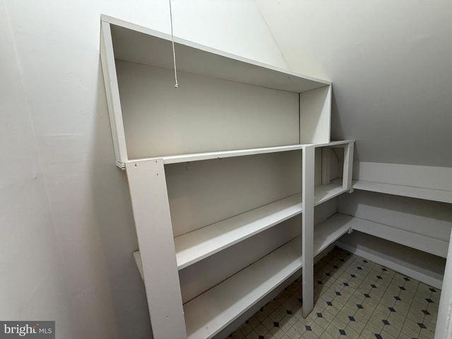 911 ANVIL RD, Fredericksburg, VA 22405