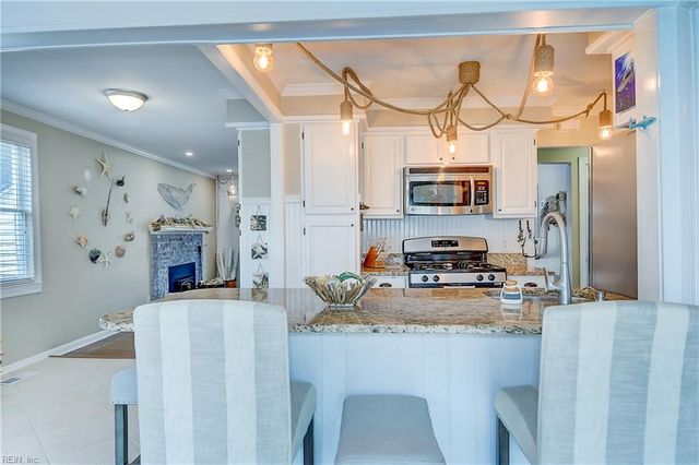 9530 Hammett PW, Norfolk, VA 23503