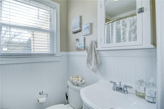 9530 Hammett PW, Norfolk, VA 23503